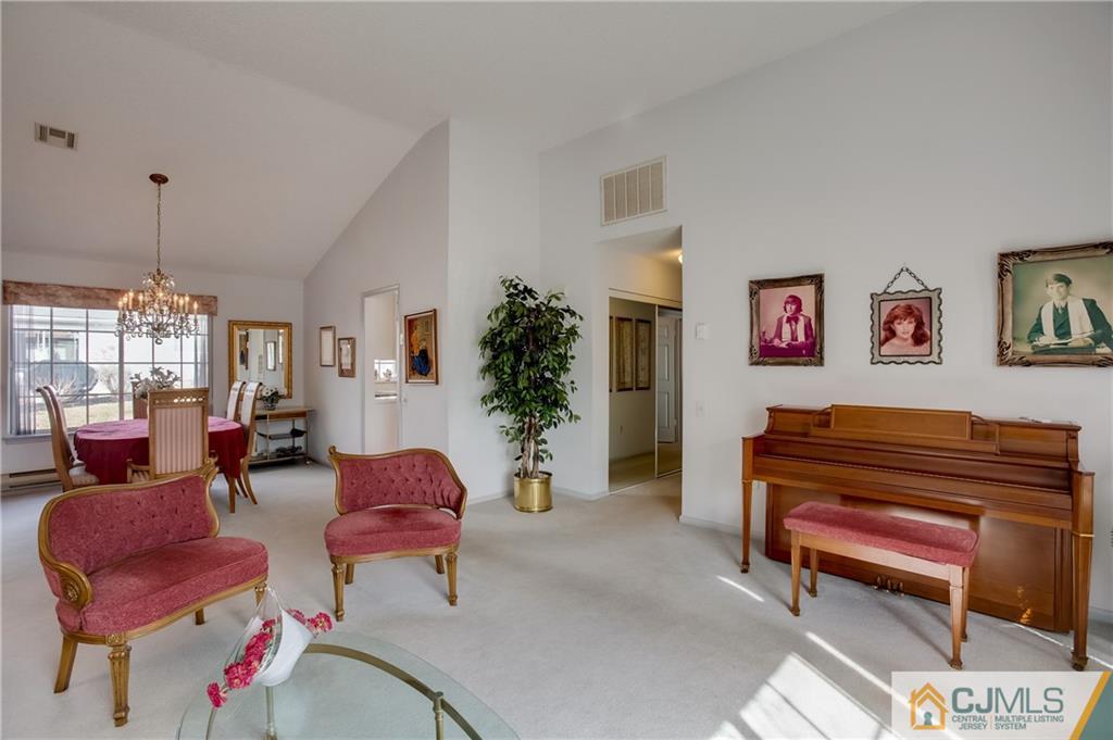 -792 E Pompton Road Monroe Township, NJ 08831 - Photo 6 of 29 Gallery Image 6