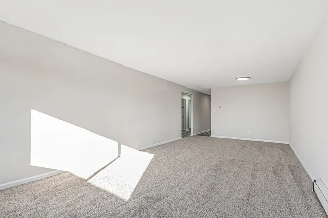 $159,900 | 1320 B Lore Lane, Unit 208, Lombard, IL 60148