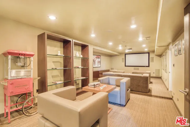 $12,999 | 1929 Curson Place, Los Angeles, CA 90046