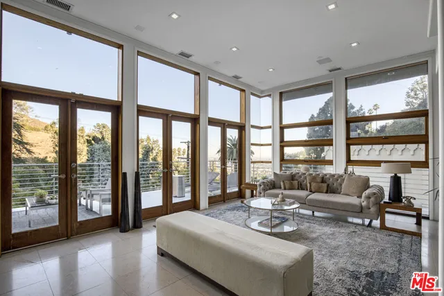 $12,999 | 1929 Curson Place, Los Angeles, CA 90046