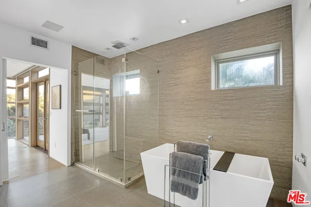 $12,999 | 1929 Curson Place, Los Angeles, CA 90046