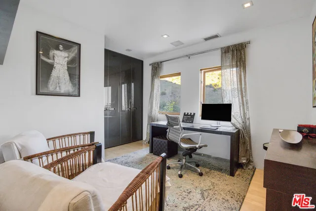 $12,999 | 1929 Curson Place, Los Angeles, CA 90046