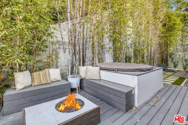 $12,999 | 1929 Curson Place, Los Angeles, CA 90046