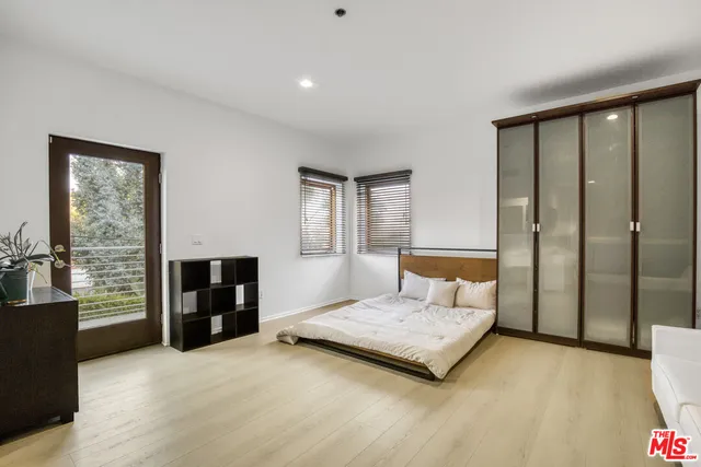 $12,999 | 1929 Curson Place, Los Angeles, CA 90046