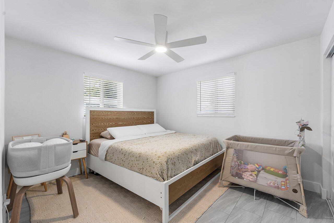 5923 Mango Road West Palm Beach, FL 33413 - Photo 21 of 34 021-5923MangoRoad-WestPalmBeach-FL-33413