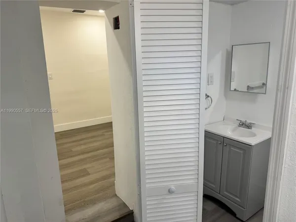 $1,300 | 18831 Northwest 42nd Court, Unit A, Miami Gardens, FL 33055