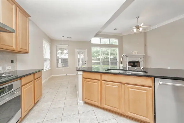 $2,880 | 6115 Summerfield Glade Lane, Katy, TX 77494