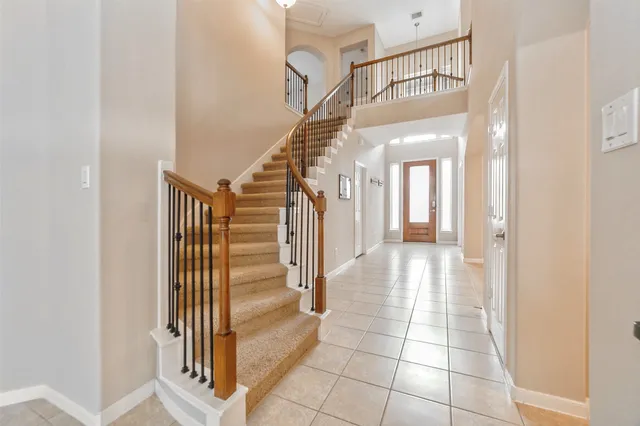 $2,880 | 6115 Summerfield Glade Lane, Katy, TX 77494