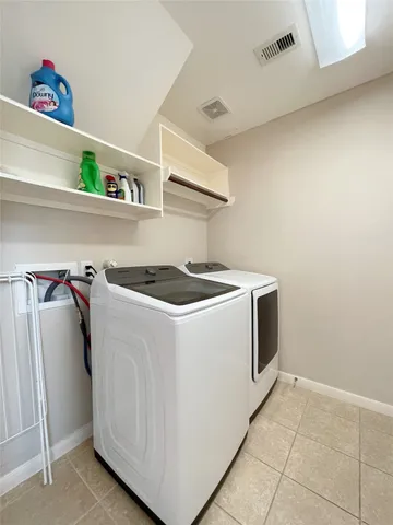 $2,880 | 6115 Summerfield Glade Lane, Katy, TX 77494