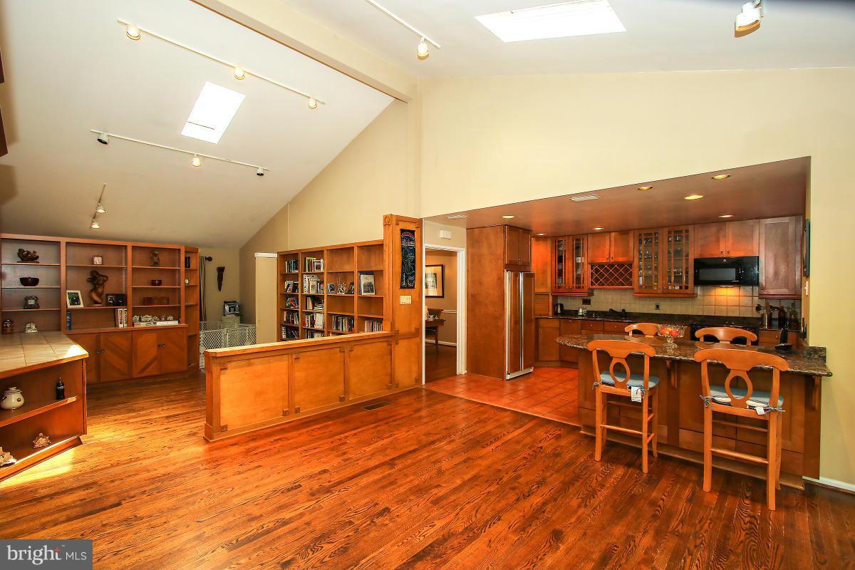 6801 Persimmon Tree Road Bethesda, MD 20817 - Photo 6 of 18 Family Room