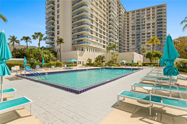 $3,200 | 3800 South Ocean Drive, Unit 519, Hollywood, FL 33019