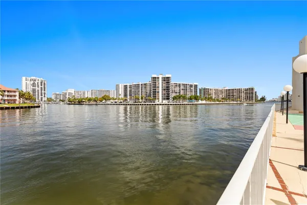 $3,200 | 3800 South Ocean Drive, Unit 519, Hollywood, FL 33019
