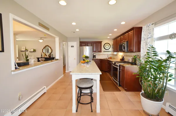 $475,000 | 2426 Crisfield Street, Toms River, NJ 08755