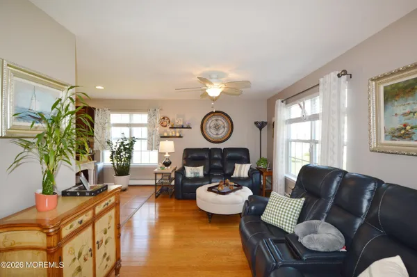 $475,000 | 2426 Crisfield Street, Toms River, NJ 08755