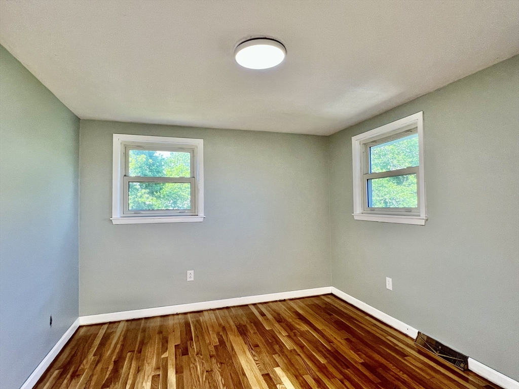9 Champlain Drive Hudson, MA 01749 - Photo 15 of 19