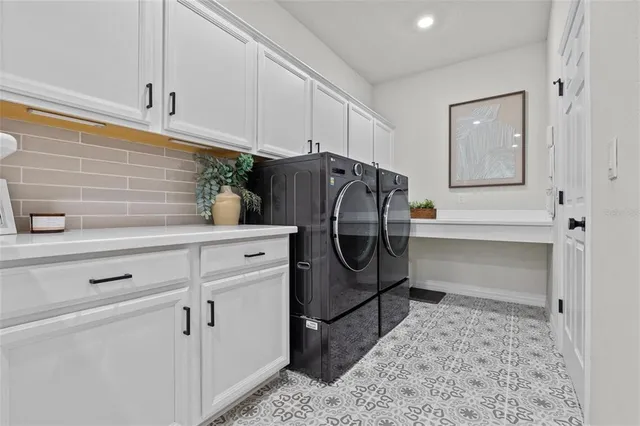 $693,900 | 31557 Westbury Ests Avenue, Wesley Chapel, FL 33545