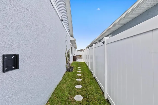 $693,900 | 31557 Westbury Ests Avenue, Wesley Chapel, FL 33545