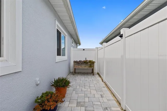 $693,900 | 31557 Westbury Ests Avenue, Wesley Chapel, FL 33545