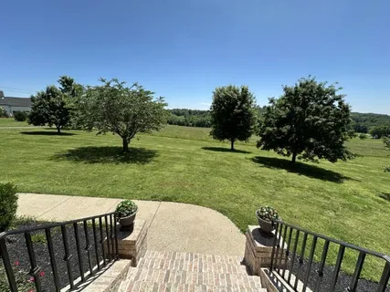 $1,375,000 | 2228 B Highway 25, Cottontown, TN 37048