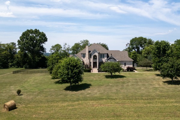 2228 B Highway 25 Cottontown, TN 37048 - Photo 10 of 61