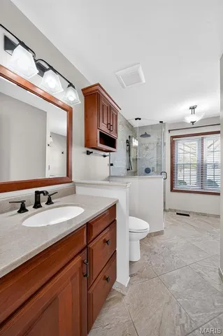 $550,000 | 2132 Bates Road, O'Fallon, MO 63368