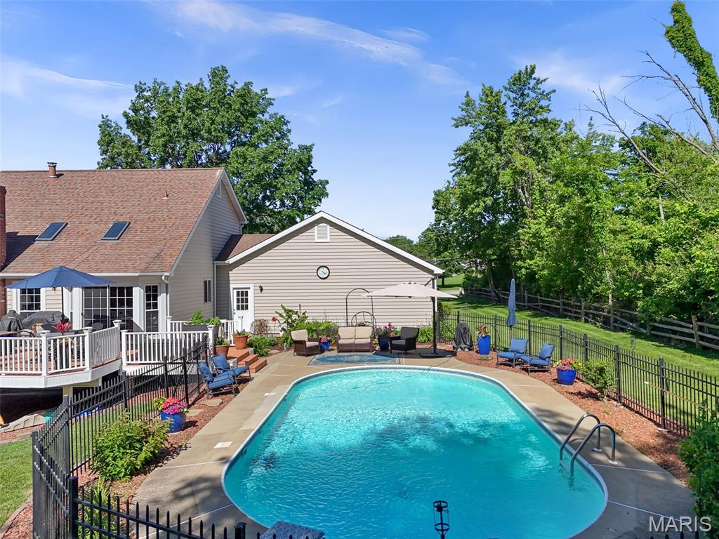 2132 Bates Road O'Fallon, MO 63368 - Photo 38 of 46