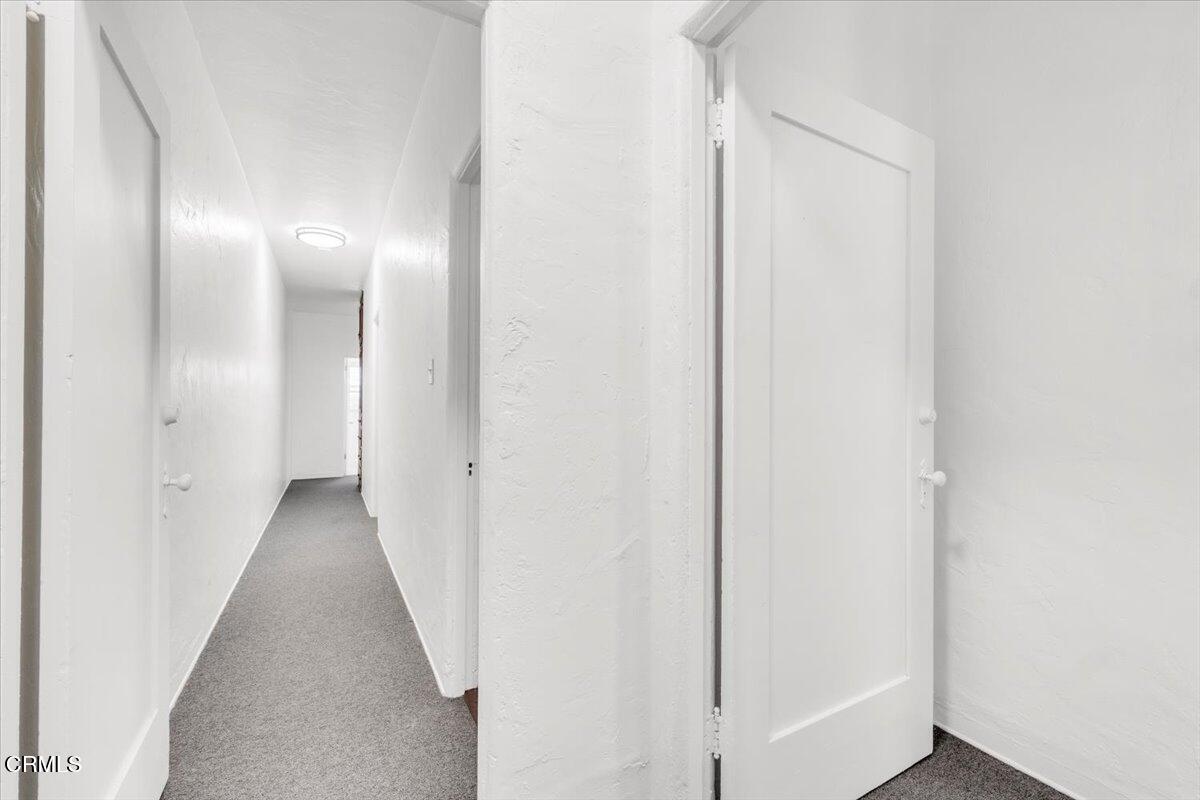 368 Monterey Road, Unit 370 5 South Pasadena, CA 91030 - Photo 16 of 32 Hallway