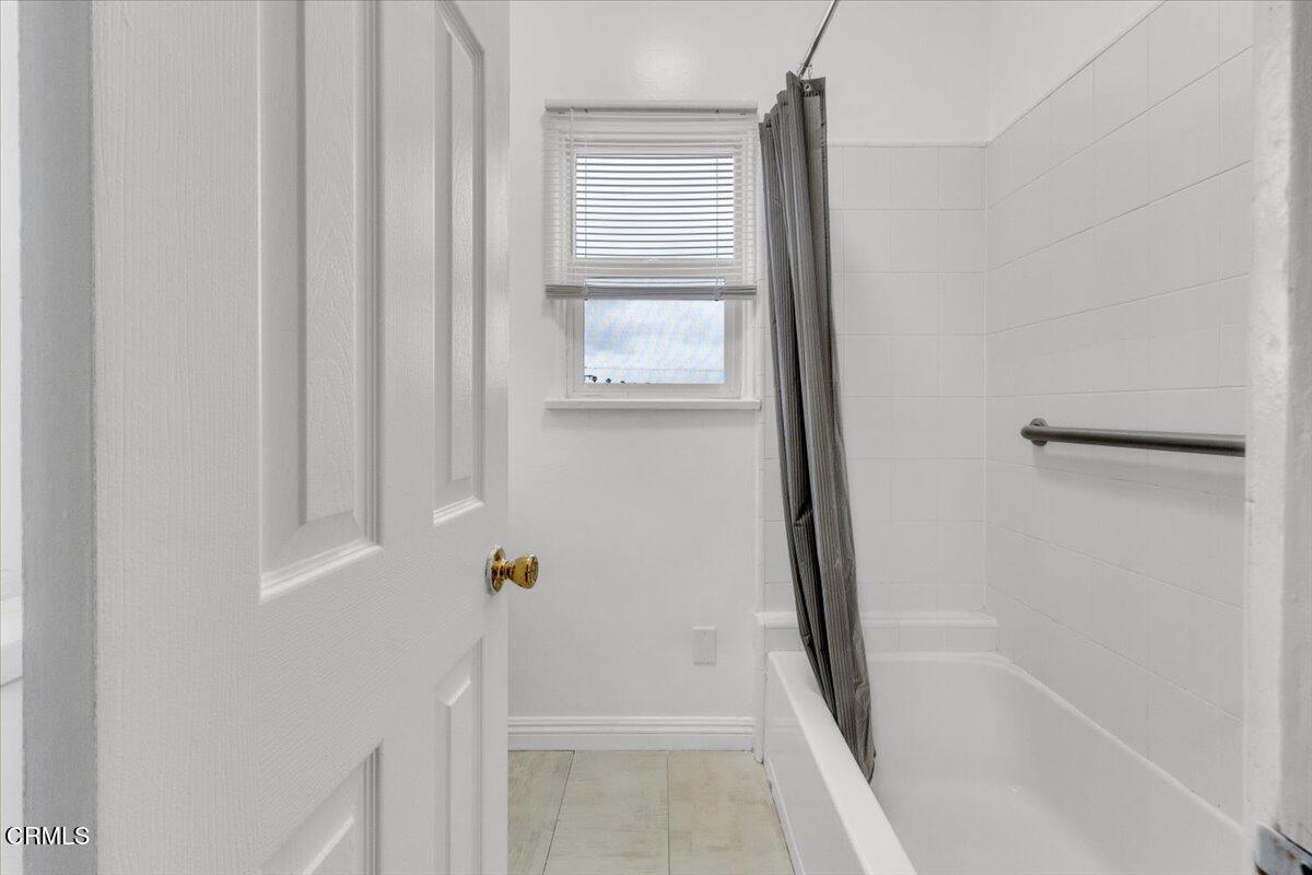 368 Monterey Road, Unit 370 5 South Pasadena, CA 91030 - Photo 30 of 32 Bathroom