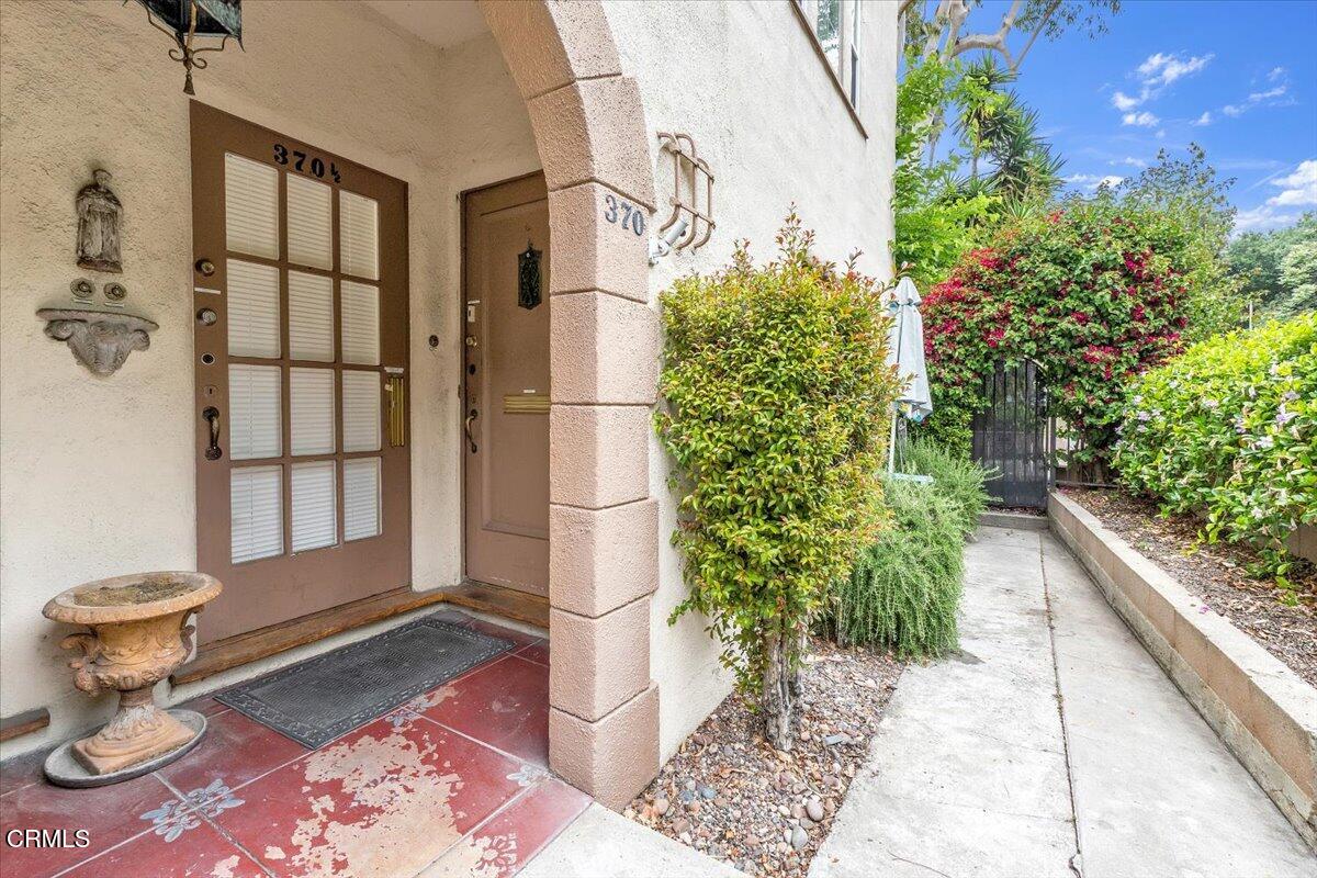 368 Monterey Road, Unit 370 5 South Pasadena, CA 91030 - Photo 4 of 32 Front Door of Unit