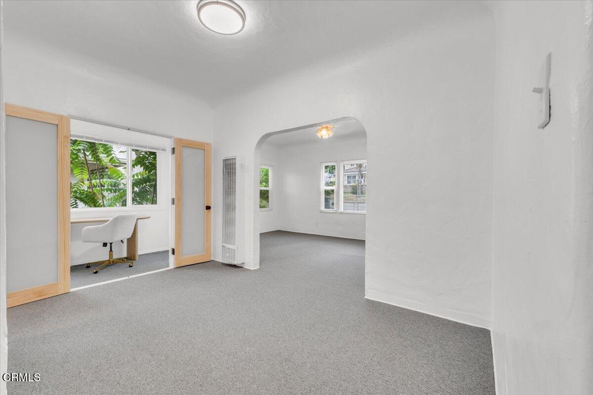 368 Monterey Road, Unit 370 5 South Pasadena, CA 91030 - Photo 6 of 32 Dining/Office