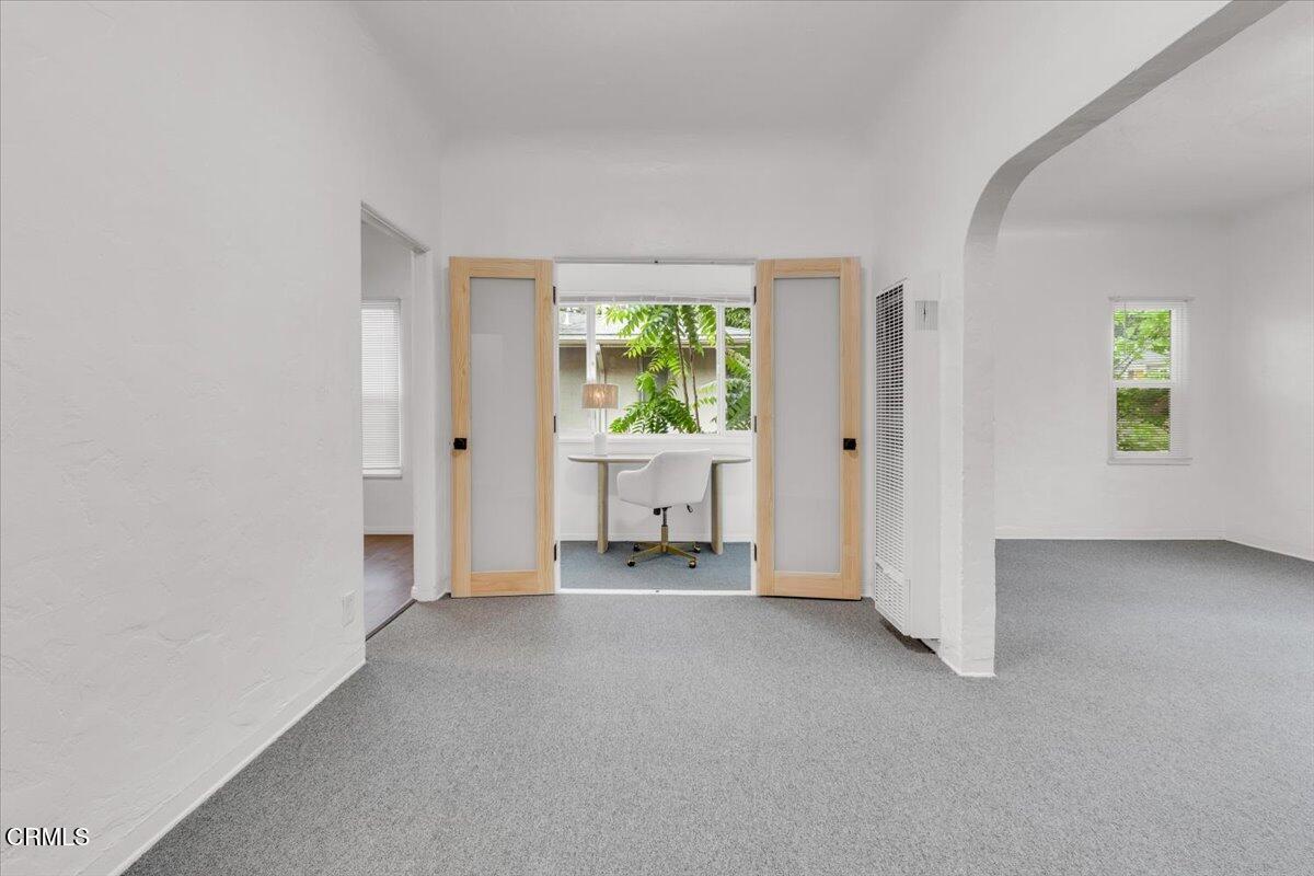 368 Monterey Road, Unit 370 5 South Pasadena, CA 91030 - Photo 7 of 32 Dining/Office