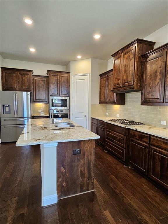 7378 Joshua Road Frisco, TX 75033 - Photo 5 of 25