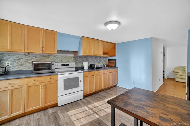 $949,000 | 140 Beekman Avenue, Sleepy Hollow, NY 10591