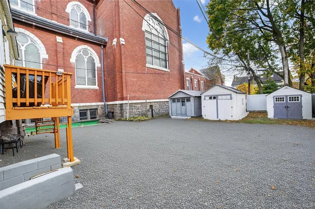 $949,000 | 140 Beekman Avenue, Sleepy Hollow, NY 10591