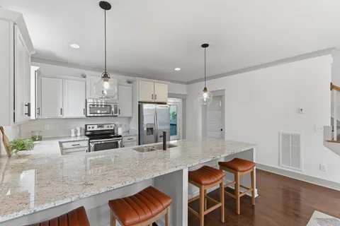 $650,000 | 65 Creighton Avenue, Nashville, TN 37206