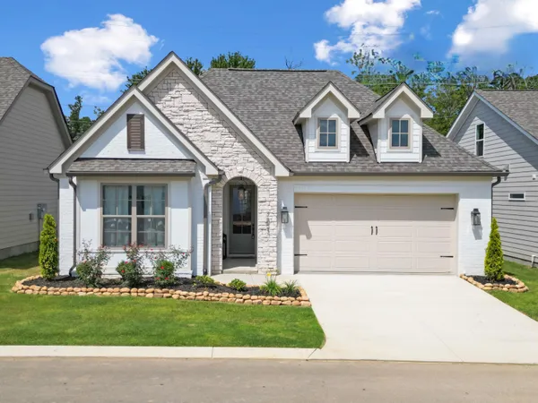 $499,500 | 6974 Little Sorrel Road, Unit 105, Hixson, TN 37343