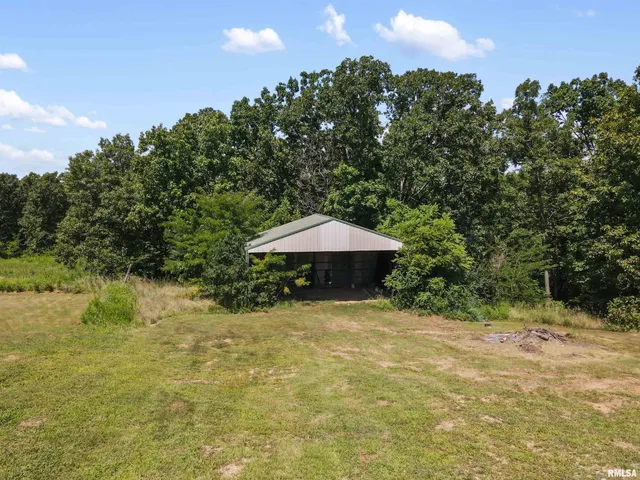 $617,500 | 9855 Highway 37, Goreville, IL 62939