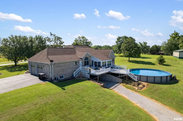 $617,500 | 9855 Highway 37, Goreville, IL 62939