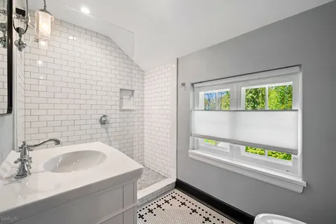 $2,299,999 | 955 Ringwood Road, Lake Forest, IL 60045