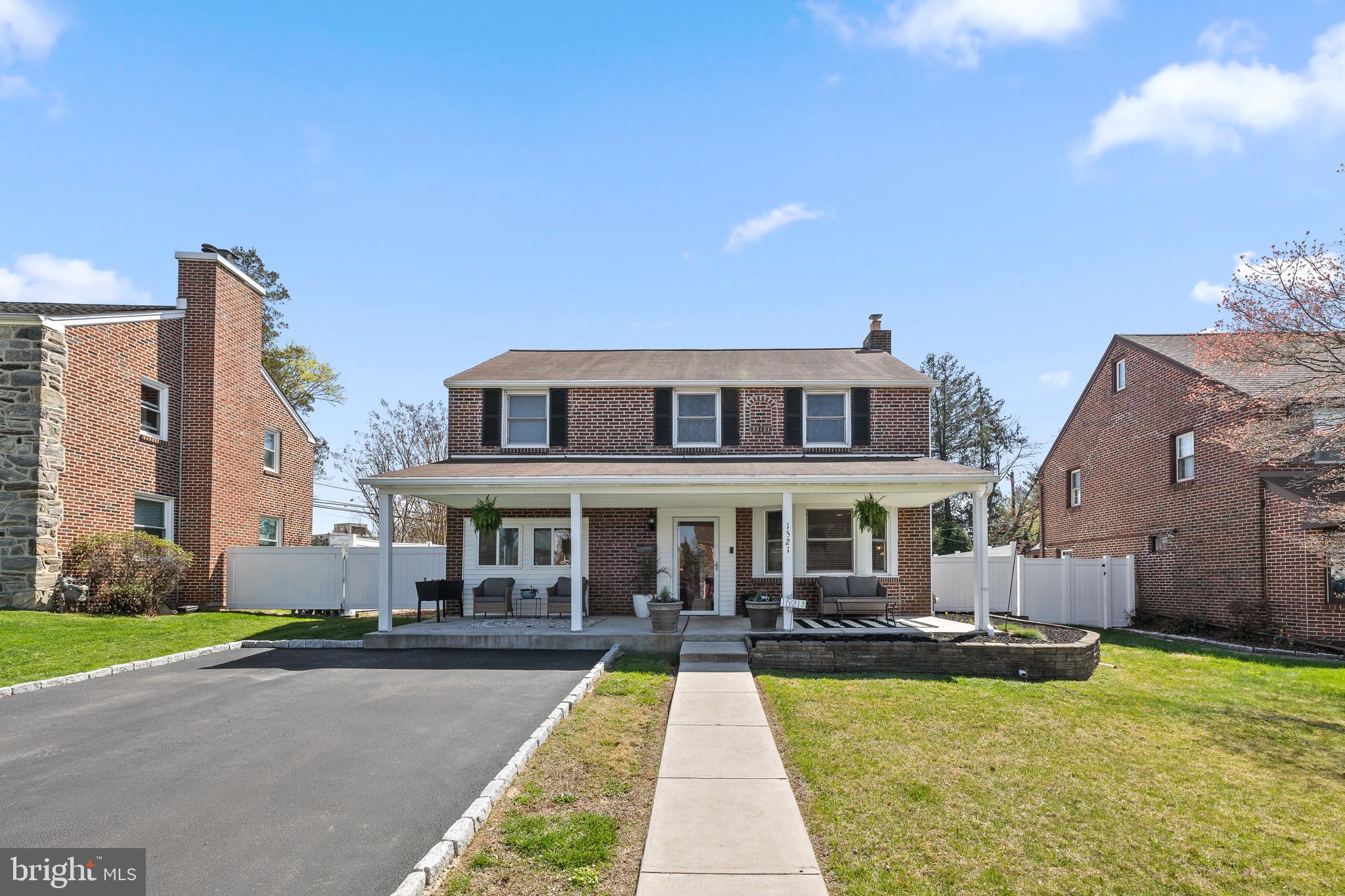 1521 Brierwood Road Havertown, PA 19083 - Photo 3 of 28