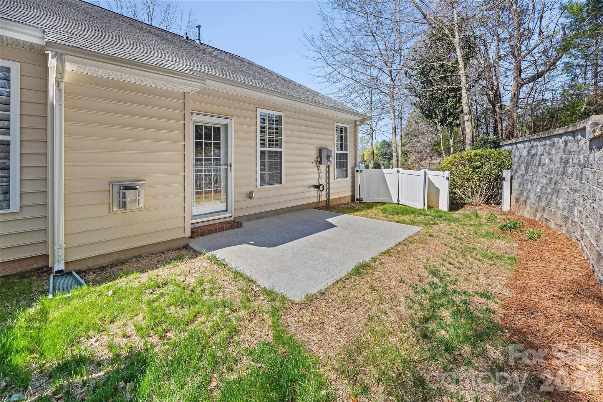 1657 Onyx Ridge Fort Mill, SC 29708 - Photo 22 of 34