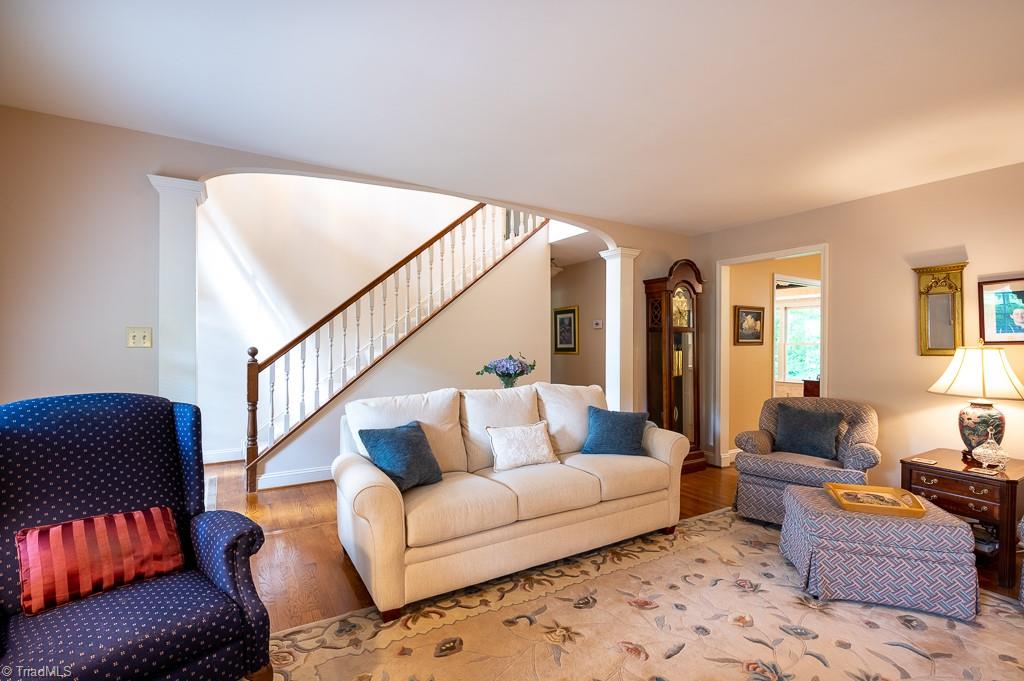 764 Reaford Road Winston-Salem, NC 27104 - Photo 5 of 22 Living Room