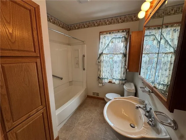 $154,900 | 2231 Rte 553 Highway, Clymer, PA 15728