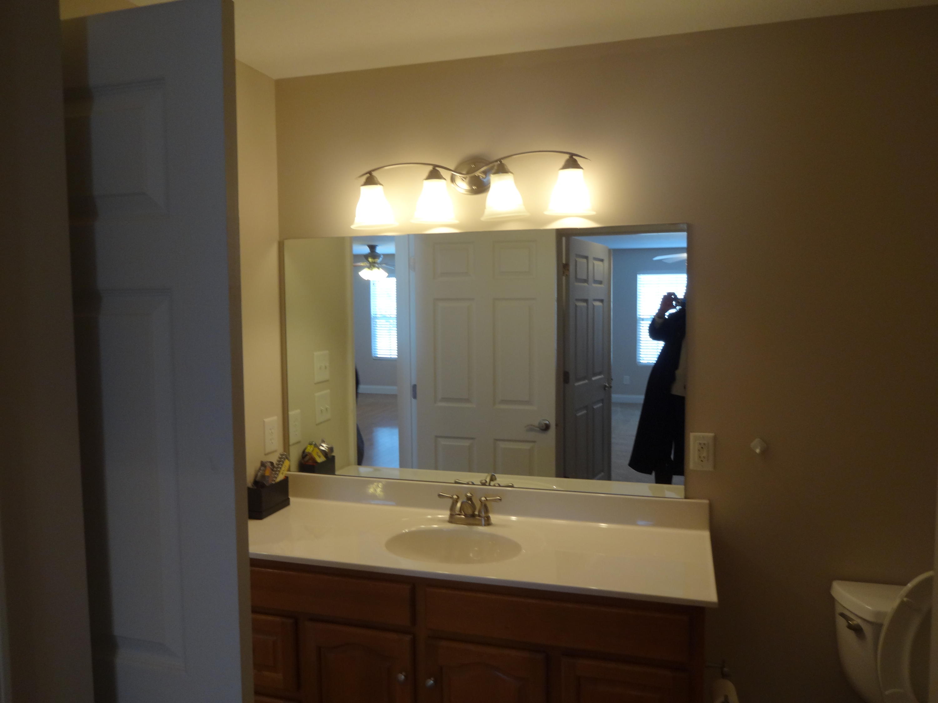 292 Angus Crossing Corryton, TN 37721 - Photo 6 of 25 Master Bathroom