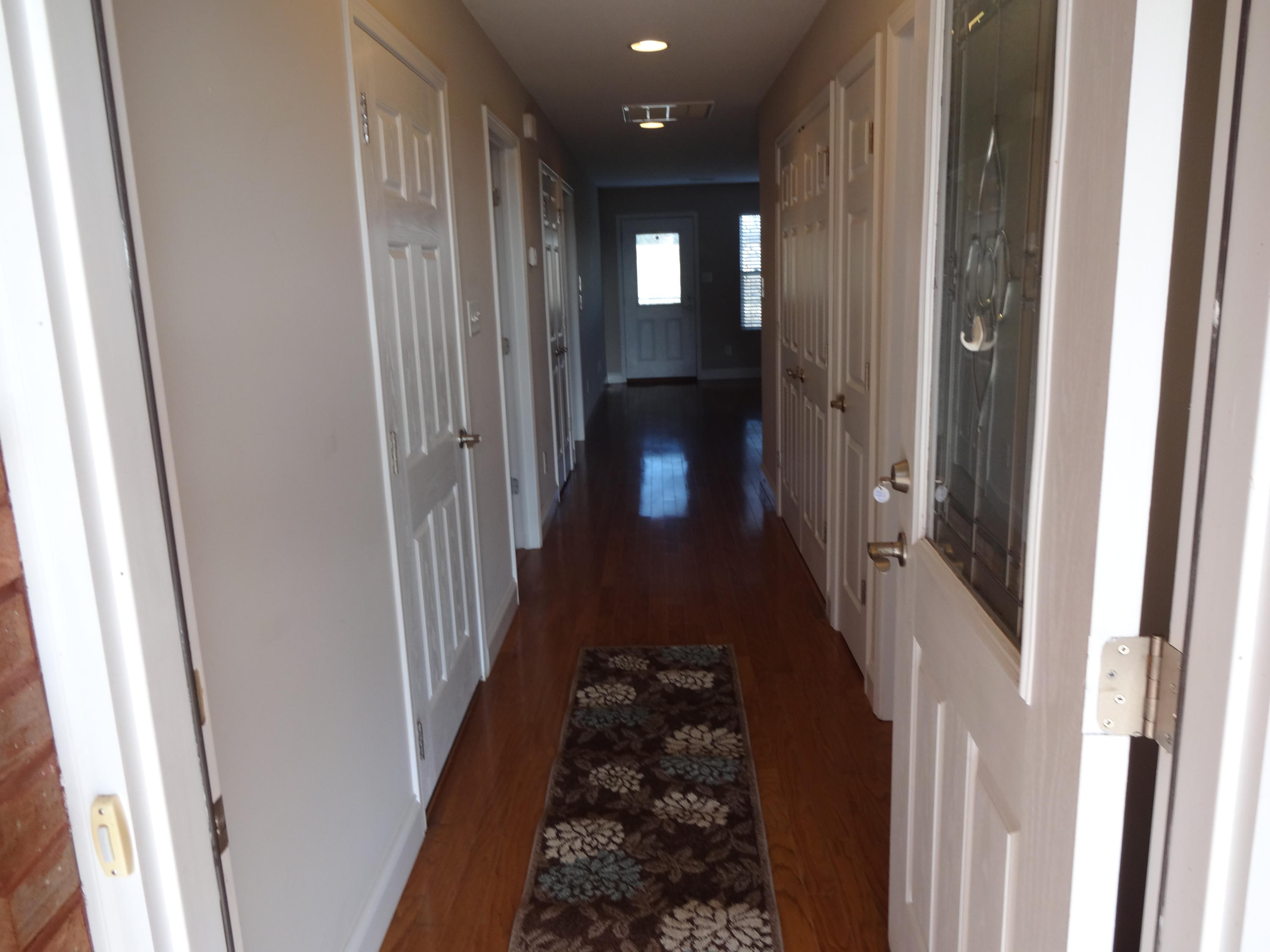 292 Angus Crossing Corryton, TN 37721 - Photo 10 of 25 Hallway at Entrace