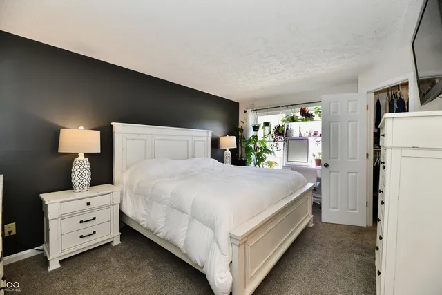 $349,900 | 1157 Runningbrook Court, Avon, IN 46123