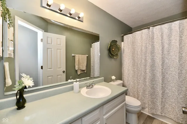 $349,900 | 1157 Runningbrook Court, Avon, IN 46123