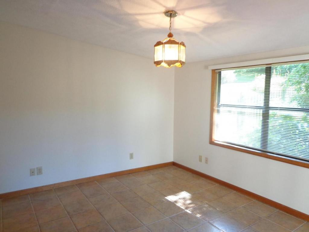 2016 Ridgefield Road Johnson City, TN 37601 - Photo 7 of 13 Photo 8