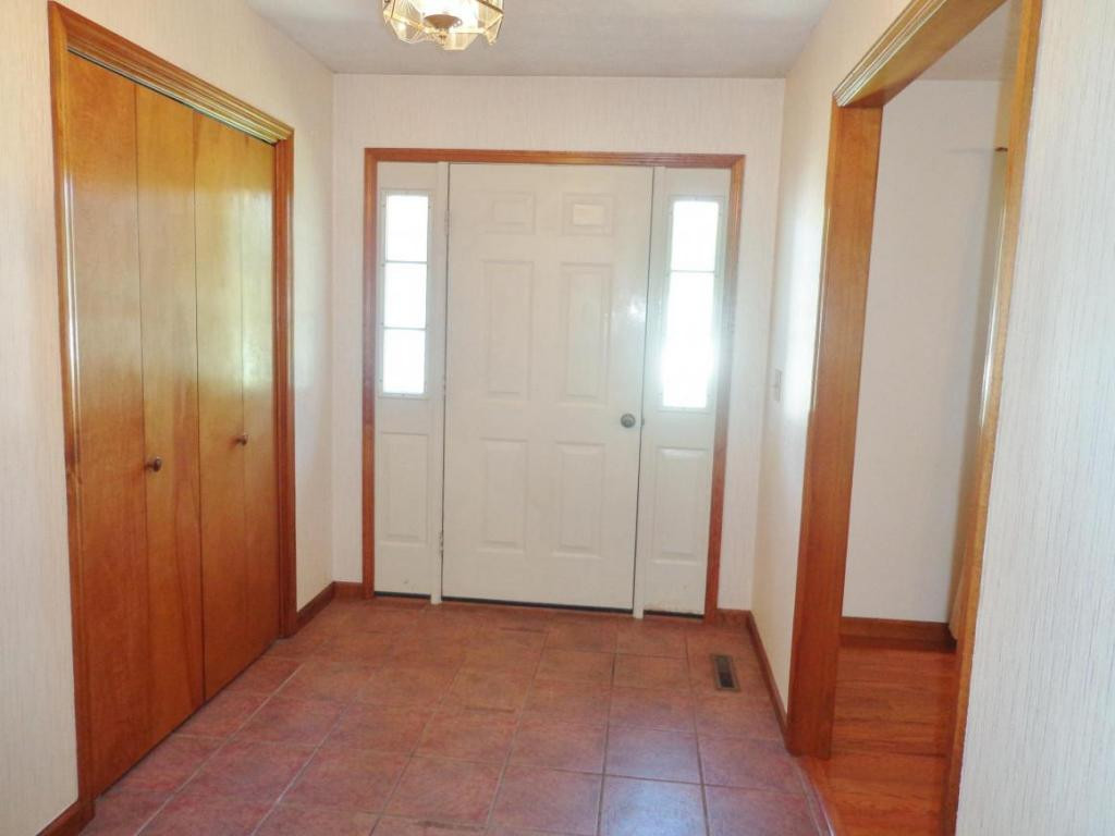 2016 Ridgefield Road Johnson City, TN 37601 - Photo 10 of 13 Photo 12