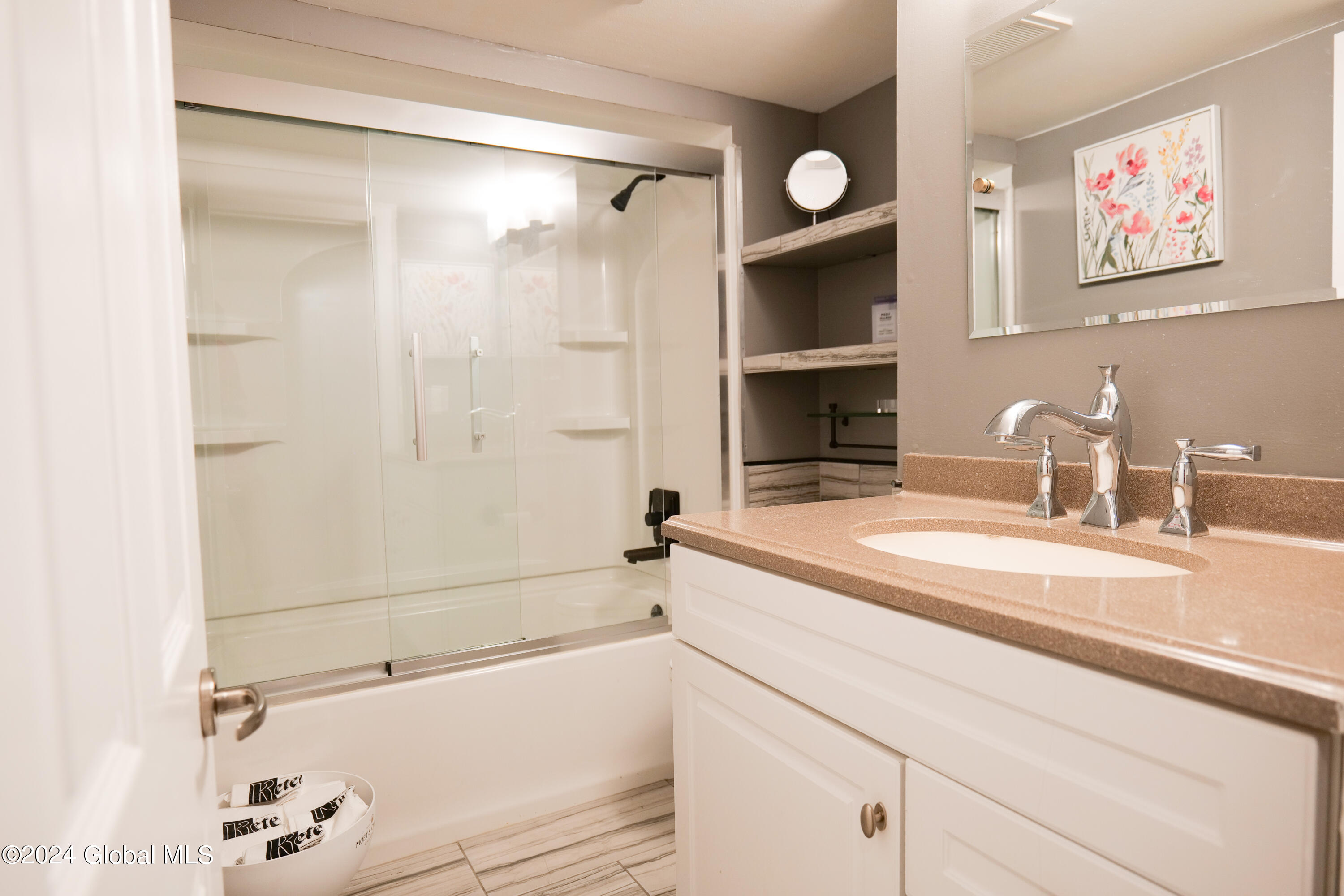 119 Manning Boulevard Albany, NY 12203 - Photo 21 of 55 P1050193